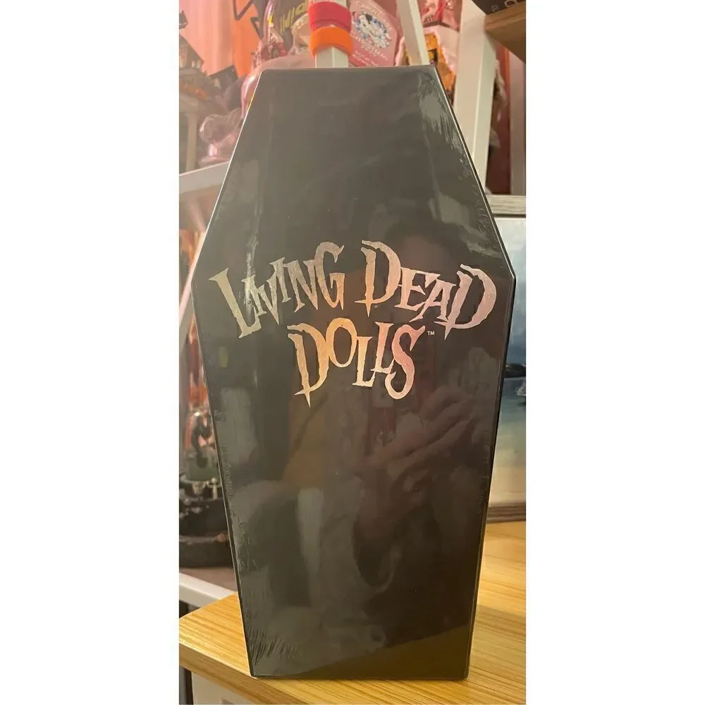 Exclusive Mezco Living Dead Dolls 2018 Halloween VESPER 10